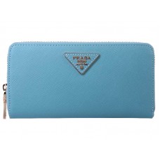 Cartera Prada Saffiano Zippy con logotipo triangular azul