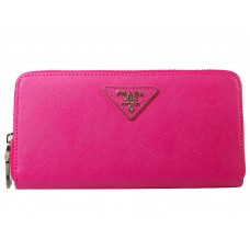 Cartera Prada Saffiano Zippy con logotipo triangular en rosa intenso
