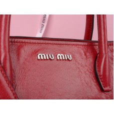 Bolso tote de piel esmaltada Miu Miu rojo