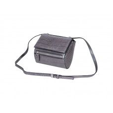 Bolso mini Pandora Box de Givenchy en piel de cocodrilo gris