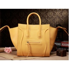 Bolso tote cuadrado Phantom de Celine, de piel Epsom, amarillo