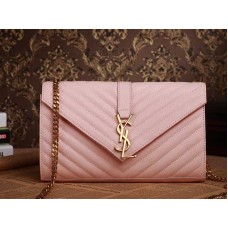 Bolso satchel mediano con monograma de YSL en piel acolchada con textura de polvo de grano rosa
