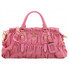 Bolso Prada Tessuto Gaufre de nailon con asa superior, color rosa