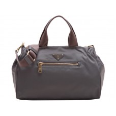 Bolso de hombro Bauletto de nailon con ribete de piel de Prada Tessuto, gris