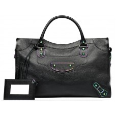 Bolso urbano Balenciaga Classic Metallic Edge Iridescent en negro