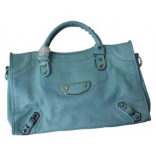 Bolso urbano Balenciaga Classic Metallic Edge Iridescent en azul claro