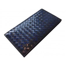 Cartera Bottega Veneta Continental en Pacific Intrecciato negro pulido