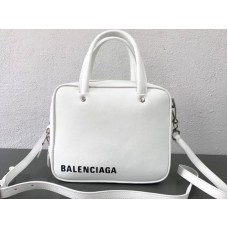 Bolso Balenciaga Triangle Square XS blanco 513995c8k021003