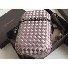 Bottega Veneta Clutch Con Nudo En Boucher Intreccio Violeta Claro