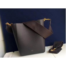 Bolso pequeño Celine Sangle tipo cubo en suave piel de becerro granulada color chocolate