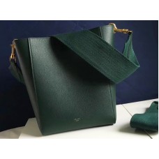 Bolso pequeño Celine Sangle tipo cubo en suave piel de becerro granulada verde