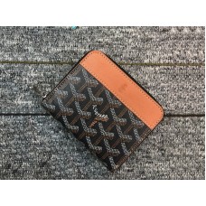 Cartera pequeña con cremallera Chevron de Goyard, negra con ribete de cuero marrón