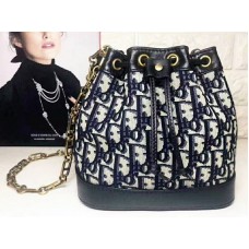 Bolso tipo cubo con cordón Dior Diorissimo negro