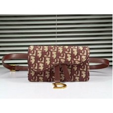 Clutch Dior Oblique Saddle en burdeos d56162