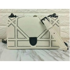 Bolso pequeño Diorama Ultra White de Dior d04213