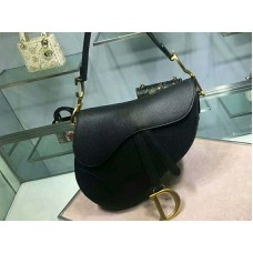 Bolso Dior Saddle de piel de becerro con herrajes dorados y negro m0446l