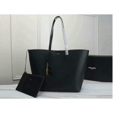 Bolso shopper grande YSL de piel de Saint Laurent, color negro