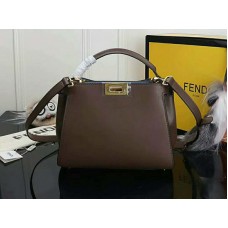 Bolso Fendi Peekaboo Essential de piel de becerro marrón oscuro