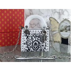 Bolso Dior Mini Lady Dior bordado blanco