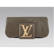 Clutches Louis Vuitton y clutch de noche Sobe color caqui