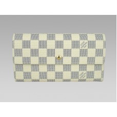 Louis Vuitton Damier Azur Porte Trésor Internacional