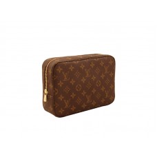 Neceser con monograma de Louis Vuitton