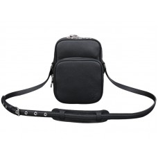 Louis Vuitton Taurillon Cuero Amazone 22 Negro