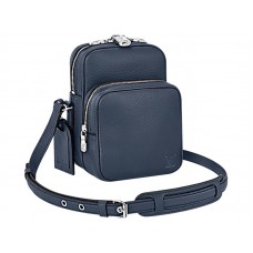 Louis Vuitton Taurillon Cuero Amazone 22 Azul